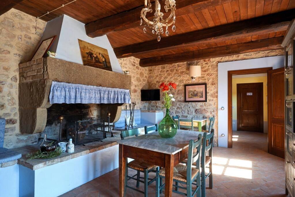 Casale Rosso Villa Castel San Felice Exterior foto